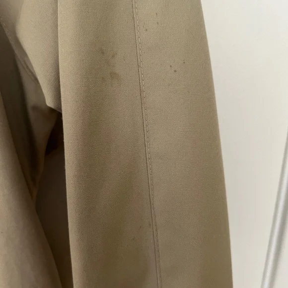 Petite Sophisticate Tan Trench Coat - Size 4 - Picture 5 of 5